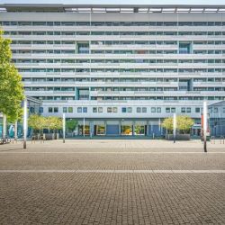 locate urban apartment options