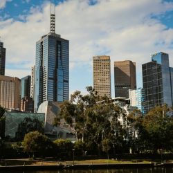 hotels with parking options