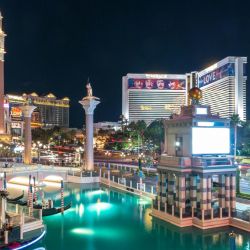 accommodations close to attractions